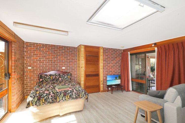 Studio apa/27 Stanley Street, Orbost