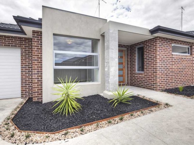Unit 2,63 Oakwood Crescent Waurn Ponds 3216