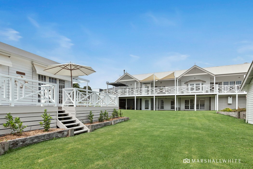 Adam Kenyon Estate Agent Mornington Peninsula Marshall White