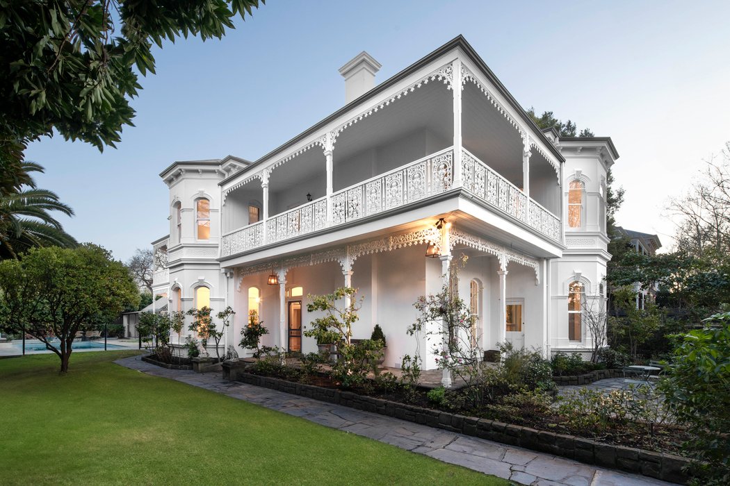 Marshall White: Best Luxury Real Estate Agents in Melbourne