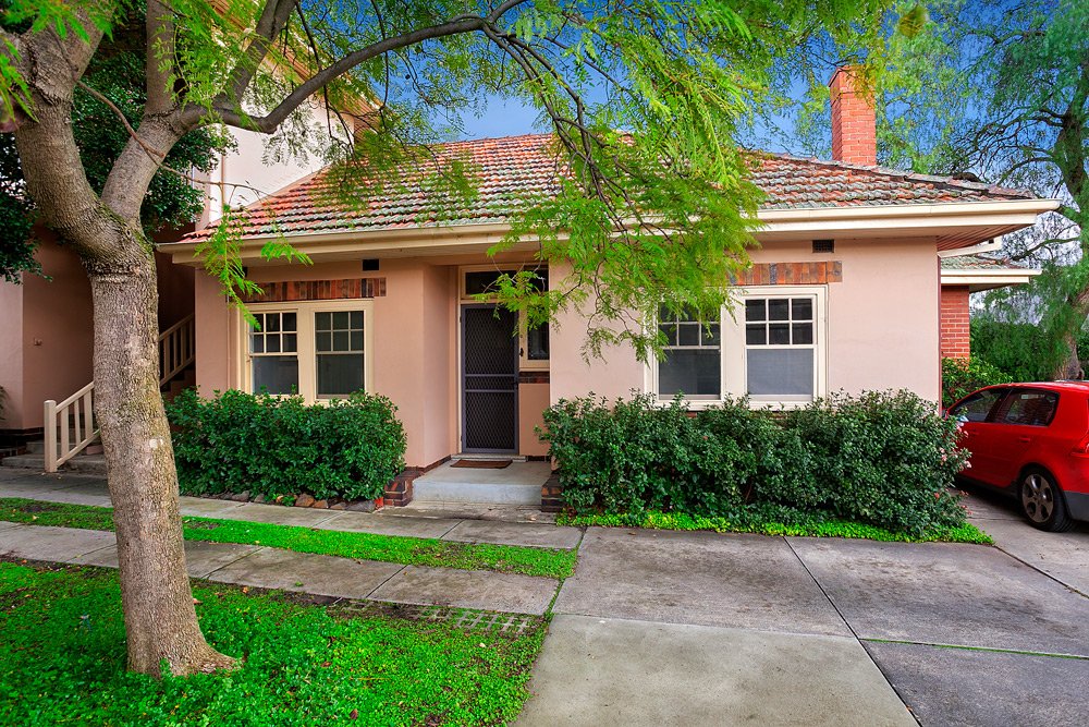 6 18 20 Burton Avenue Hawthorn 393087 Marshall White