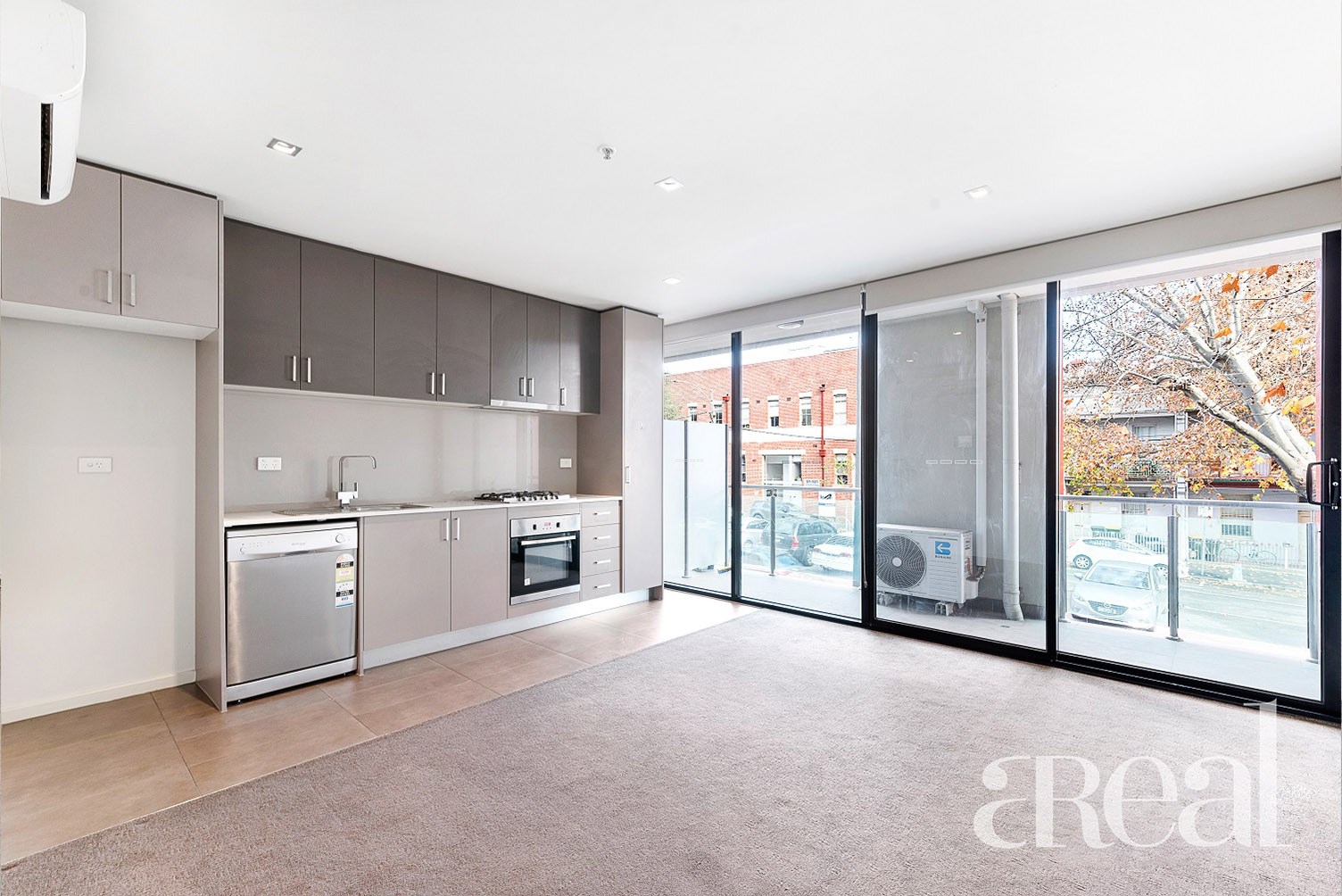 02/25 Byron Street, North Melbourne VIC 3051 