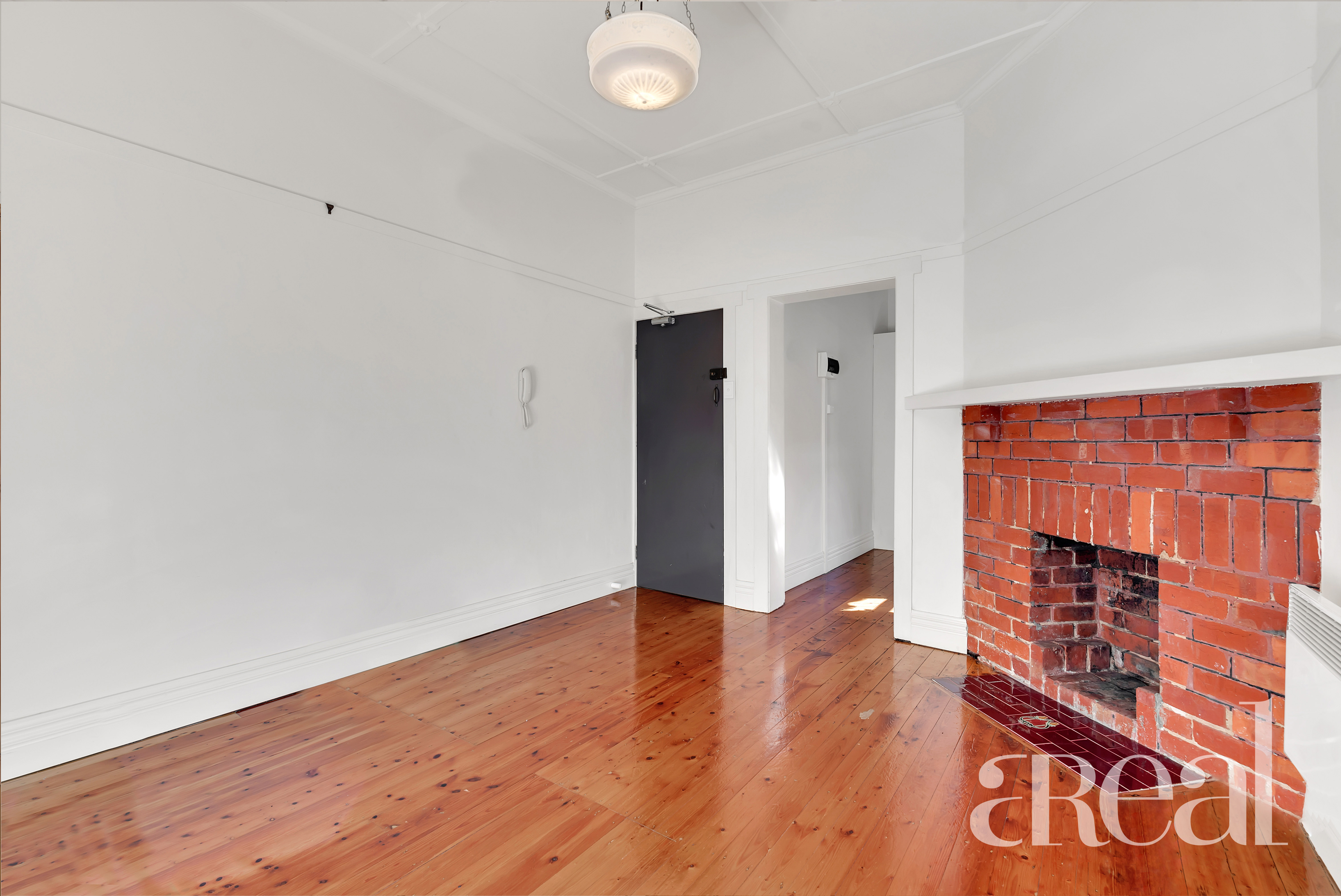 04/21-23 Hotham Street, East Melbourne VIC 3002 
