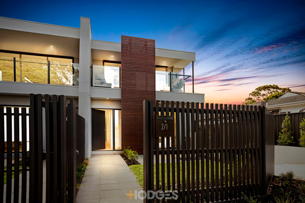1-2-11/1 Latrobe Street Cheltenham