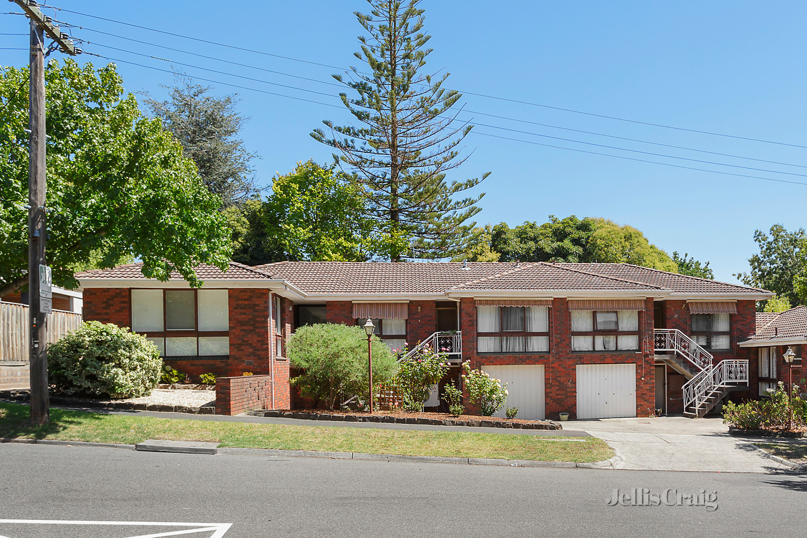 1-4/180 Whitehorse Road, Balwyn
- Print Image 1