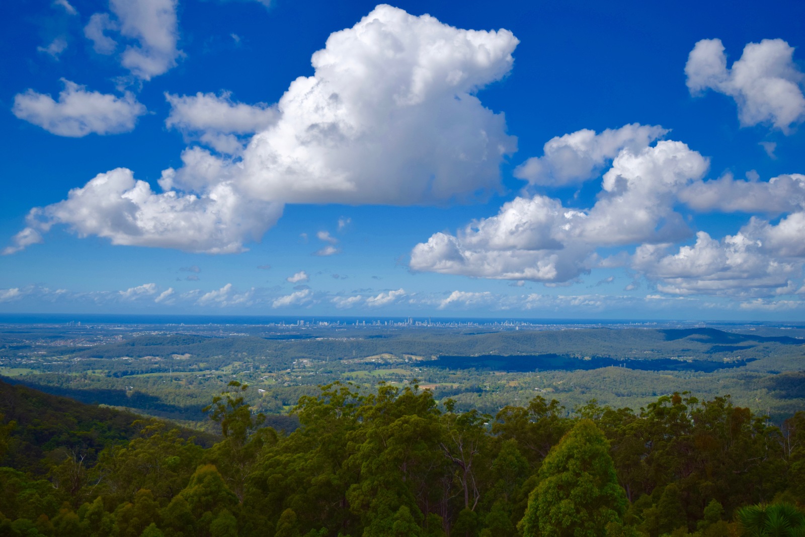 1-5 EAGLES Close, Tamborine Mountain QLD 4272