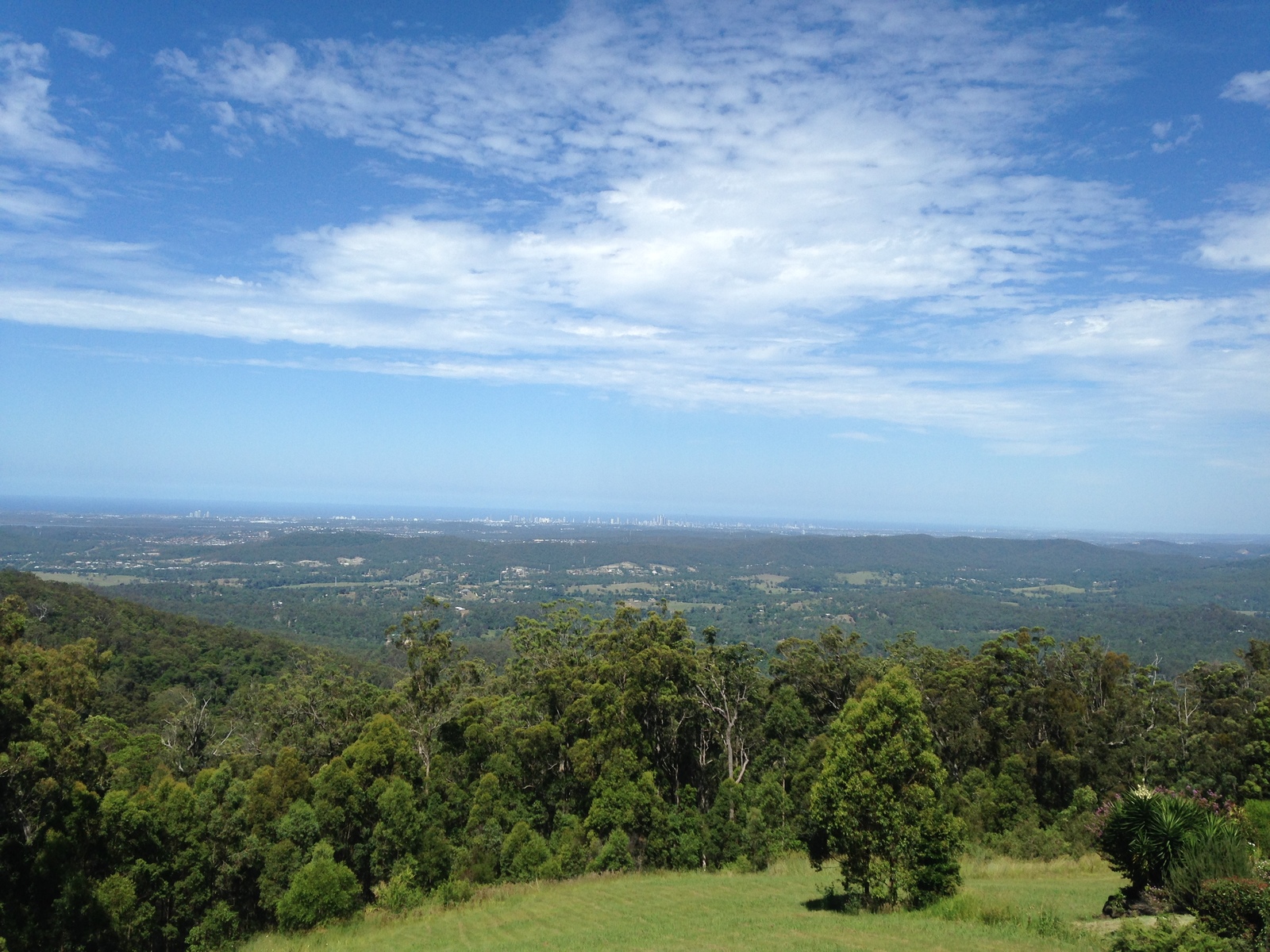 1-5 Eagles Close, Tamborine Mountain Qld 4272