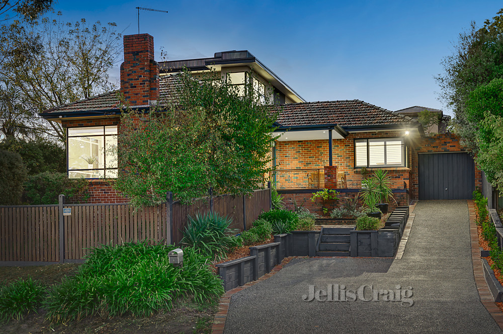 1 Carrol Grove, Mount Waverley
- Print Image 1