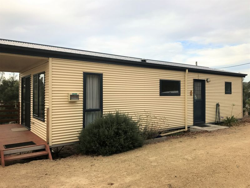 1 Esther Court, DODGES FERRY, TAS, 7173