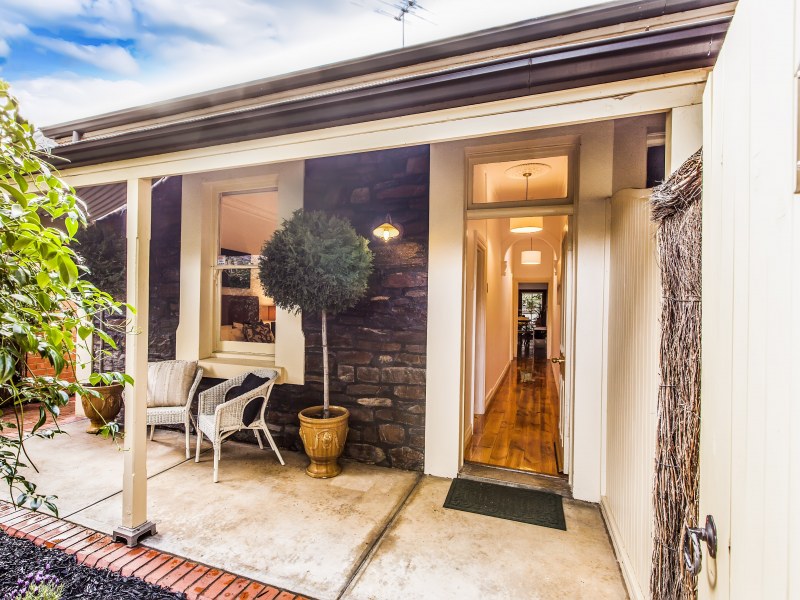 1 Gloucester Terrace