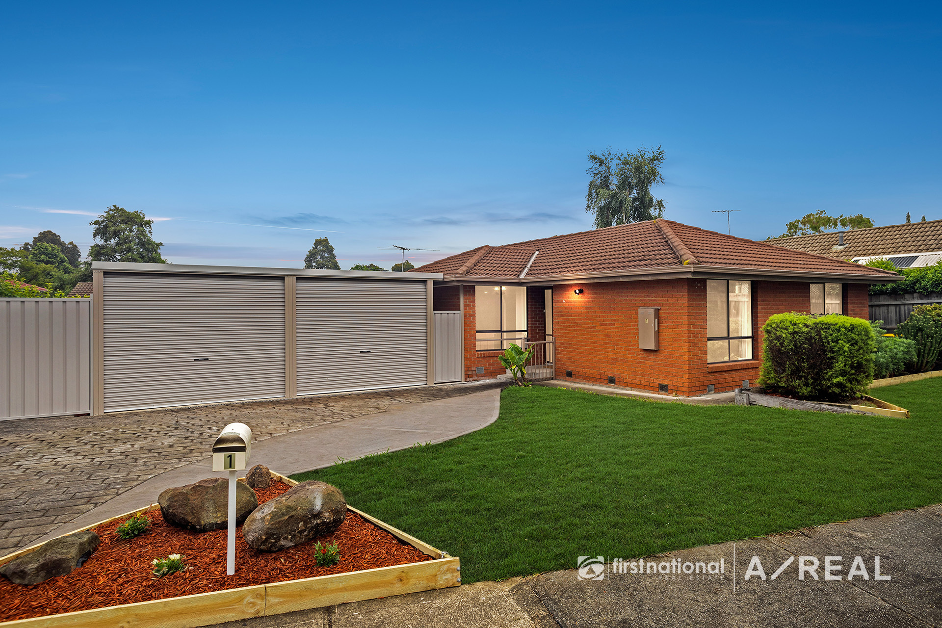 1 Golflinks Drive, Mill Park VIC 3082 