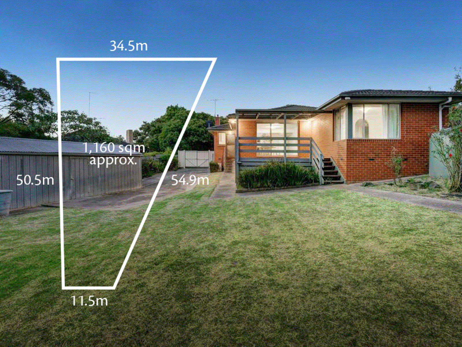 https://images.listonce.com.au/listings/1-kallay-court-viewbank-vic-3084/099/01024099_floorplan_01.gif?GAgmldv20VQ