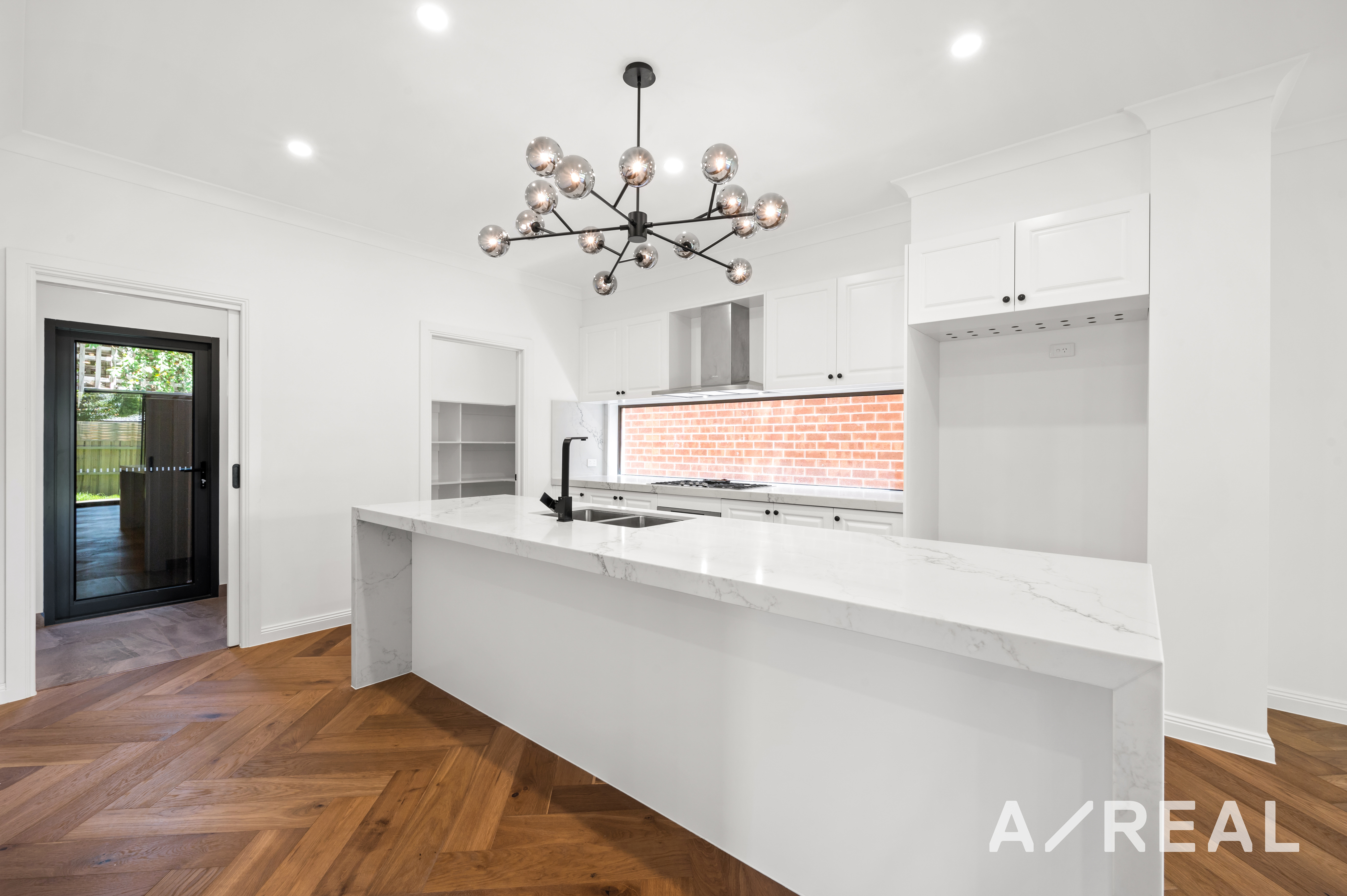 1 Owens Avenue, Glen Waverley VIC 3150 