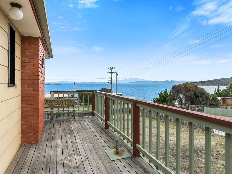 1 Rowan Avenue, PRIMROSE SANDS, TAS, 7173