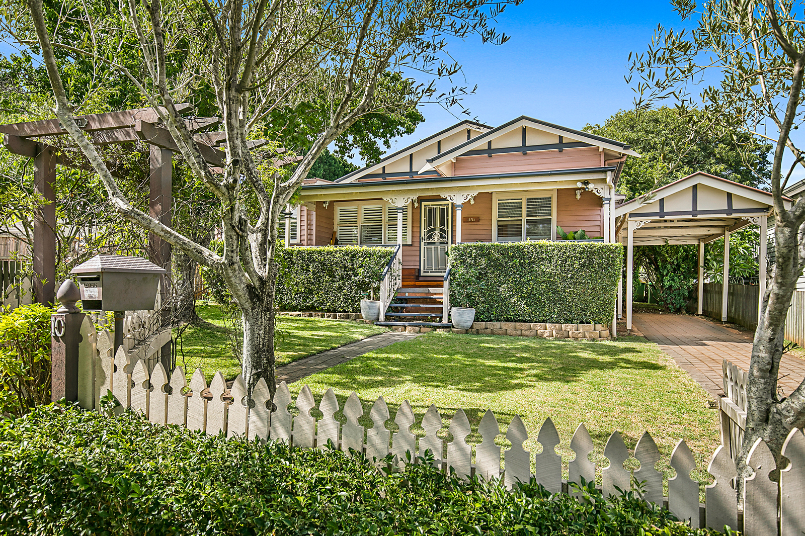 10 Dunmore Street, East Toowoomba QLD 4350