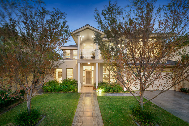 10 New Street, Brighton VIC 3186 Buxton 2020