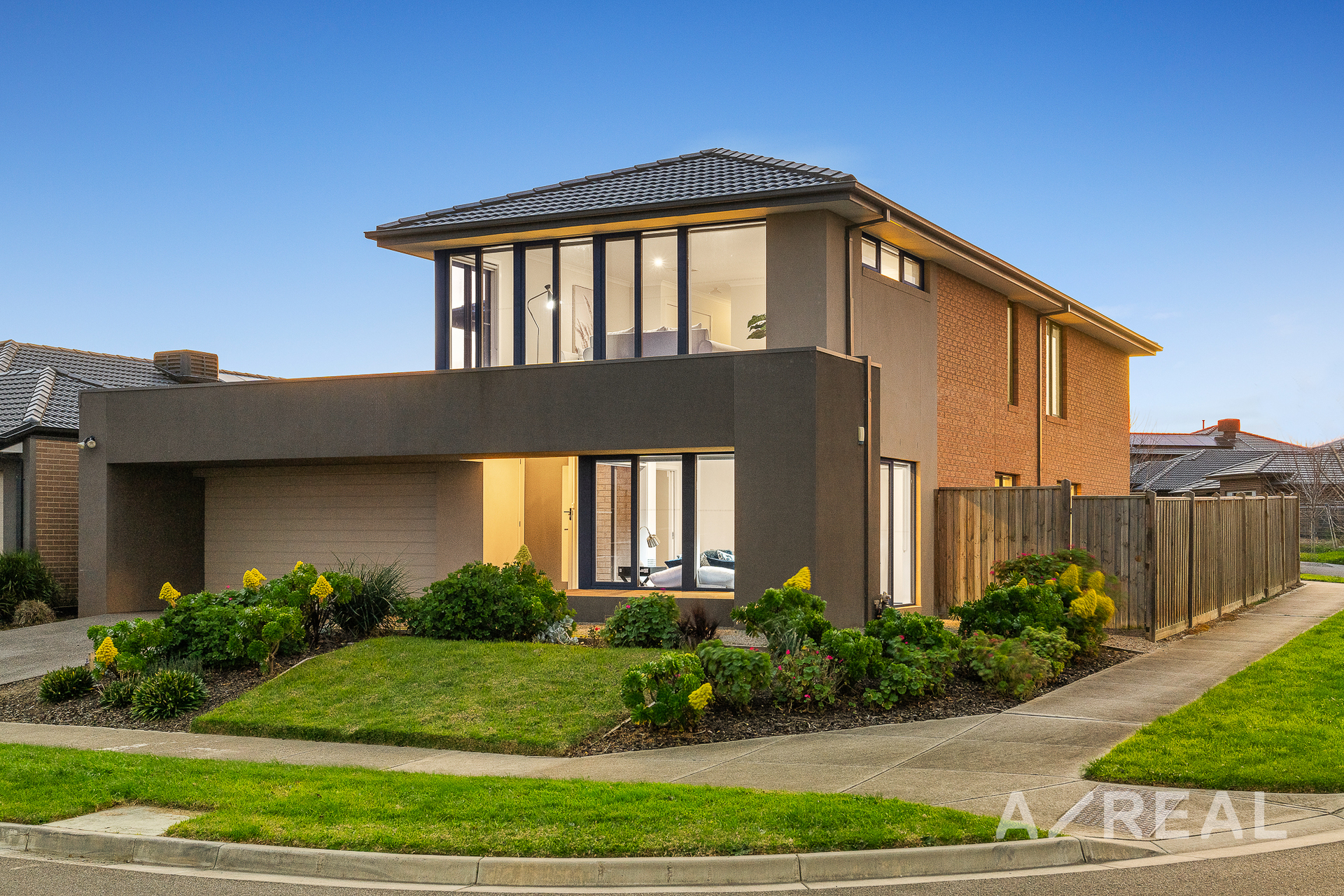 10 Penelope Close, Cranbourne North VIC 3977 