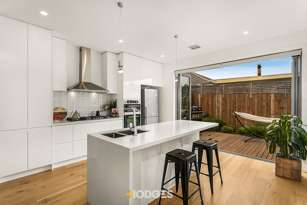 10 Plymouth Street Bentleigh East