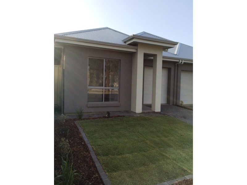 10 Ulva Avenue
