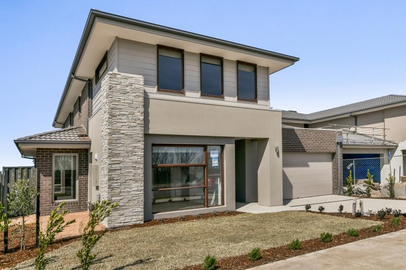 100 Dwyer Street, Kalkallo VIC 3064 