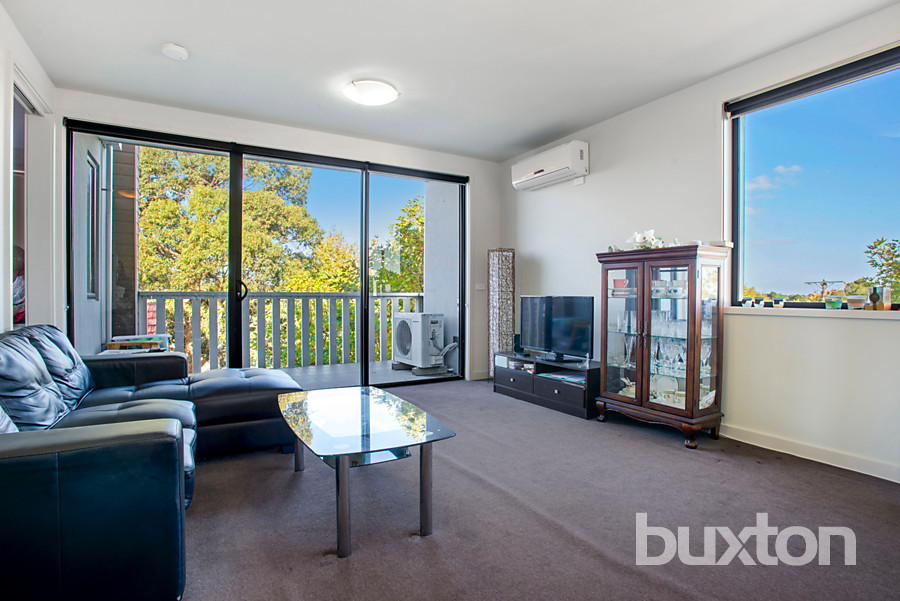 10/103 Atherton Road, Oakleigh