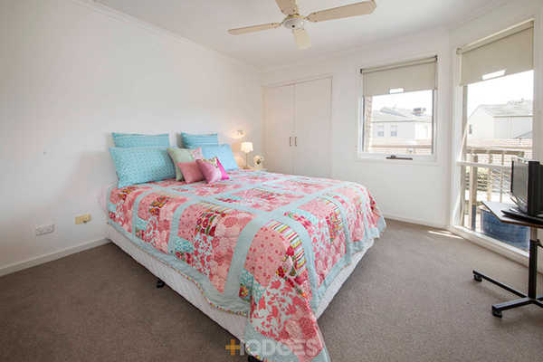 10/128-130 Beach Road Parkdale