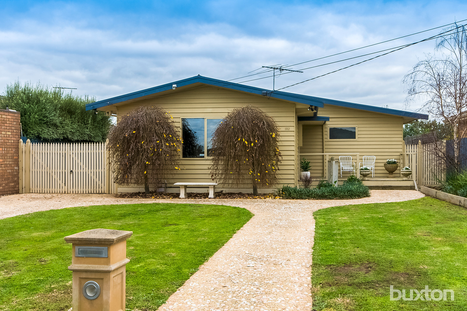 102 Wolseley Grove, Bell Post Hill VIC 3215 Buxton 2020