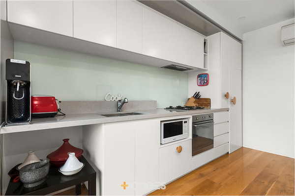 102/688 Inkerman Road Caulfield North