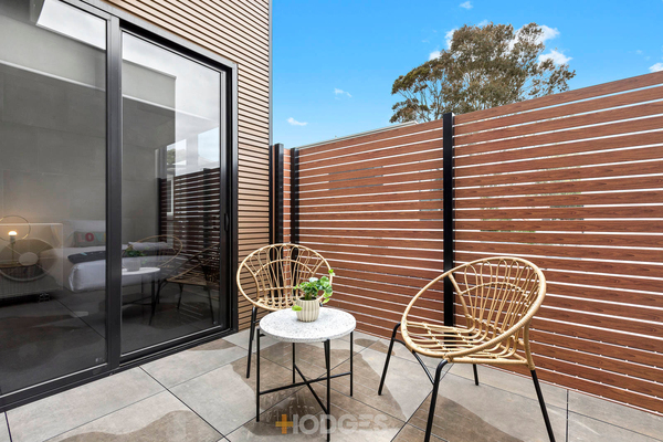 103/3 Claire Street Mckinnon