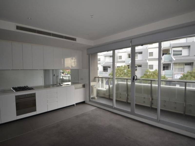 104/76 Keilor Road, Essendon North VIC 3041 