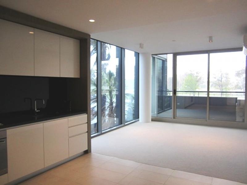 105/74 Queens Road, Melbourne VIC 3004 