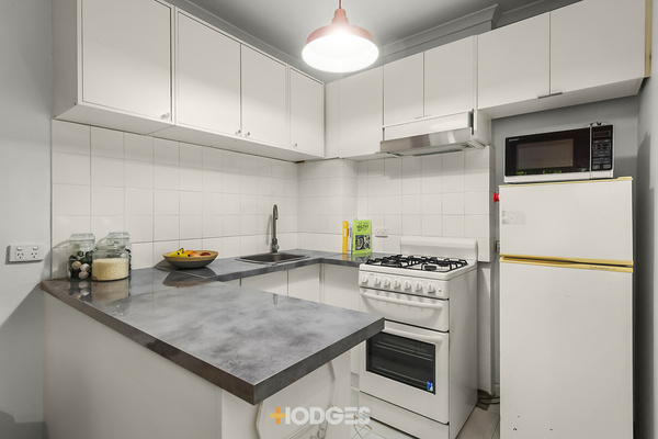 10/7 Hudson Street Caulfield North