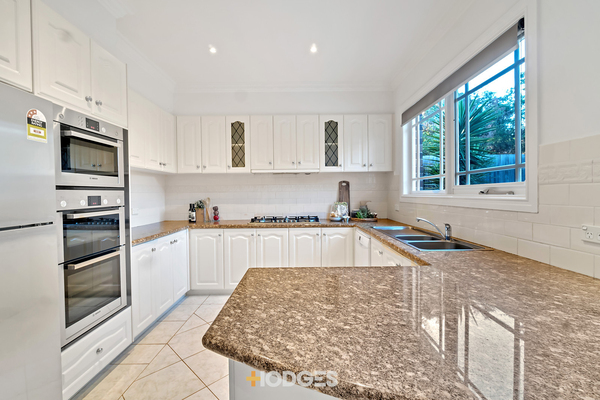 10A Holloway Close Sandringham