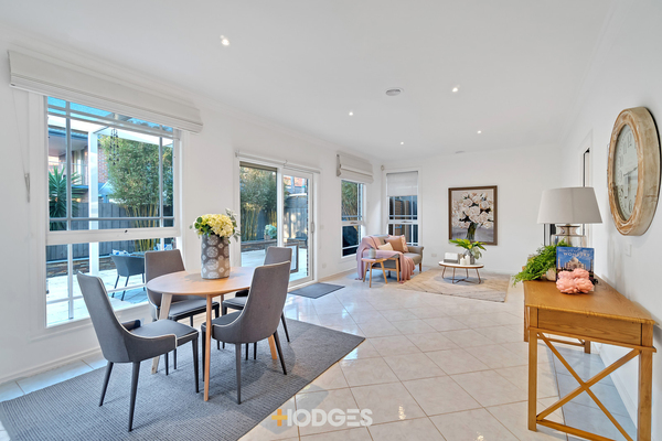 10A Holloway Close Sandringham