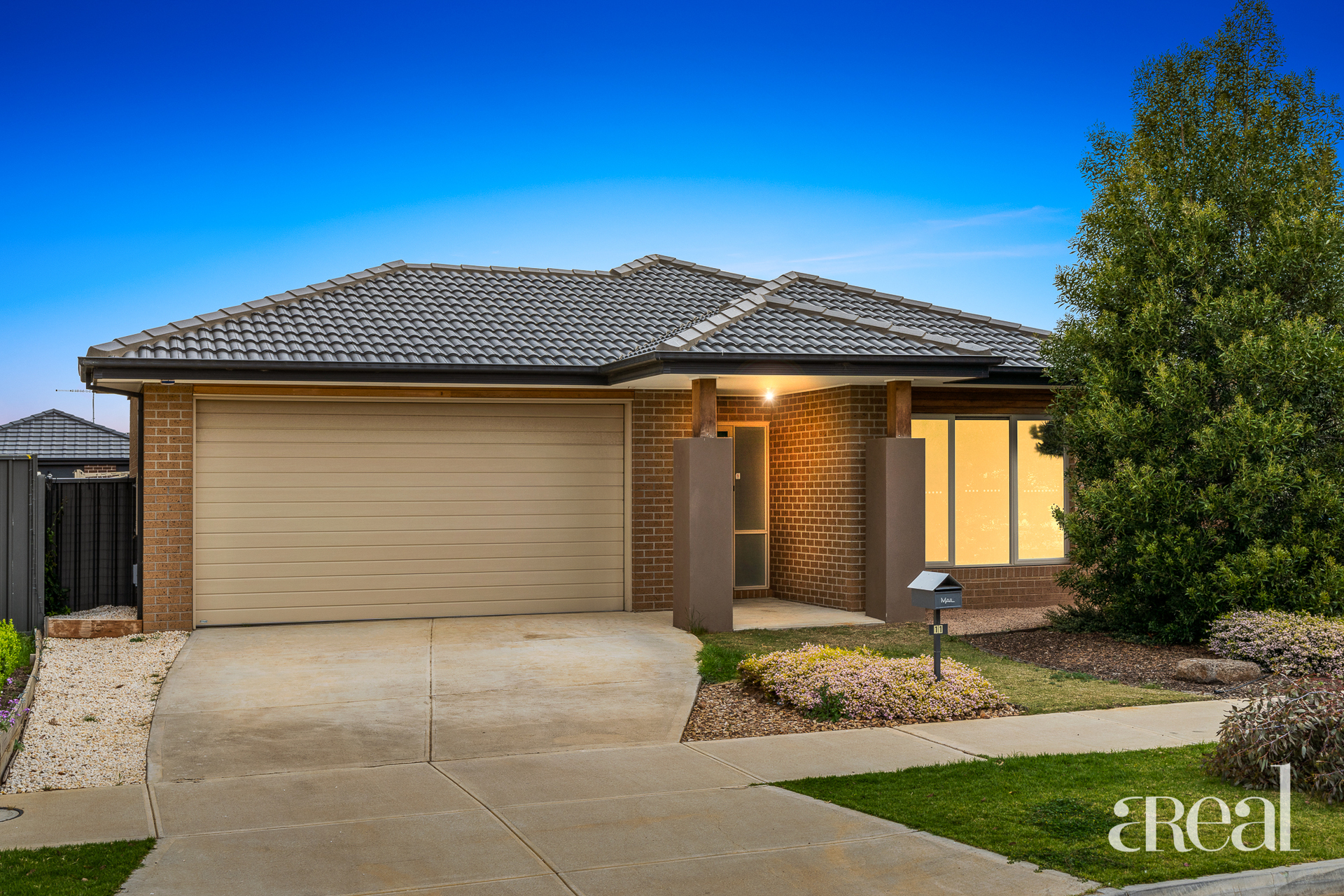 11 Bluegrass Street, Tarneit VIC 3029 