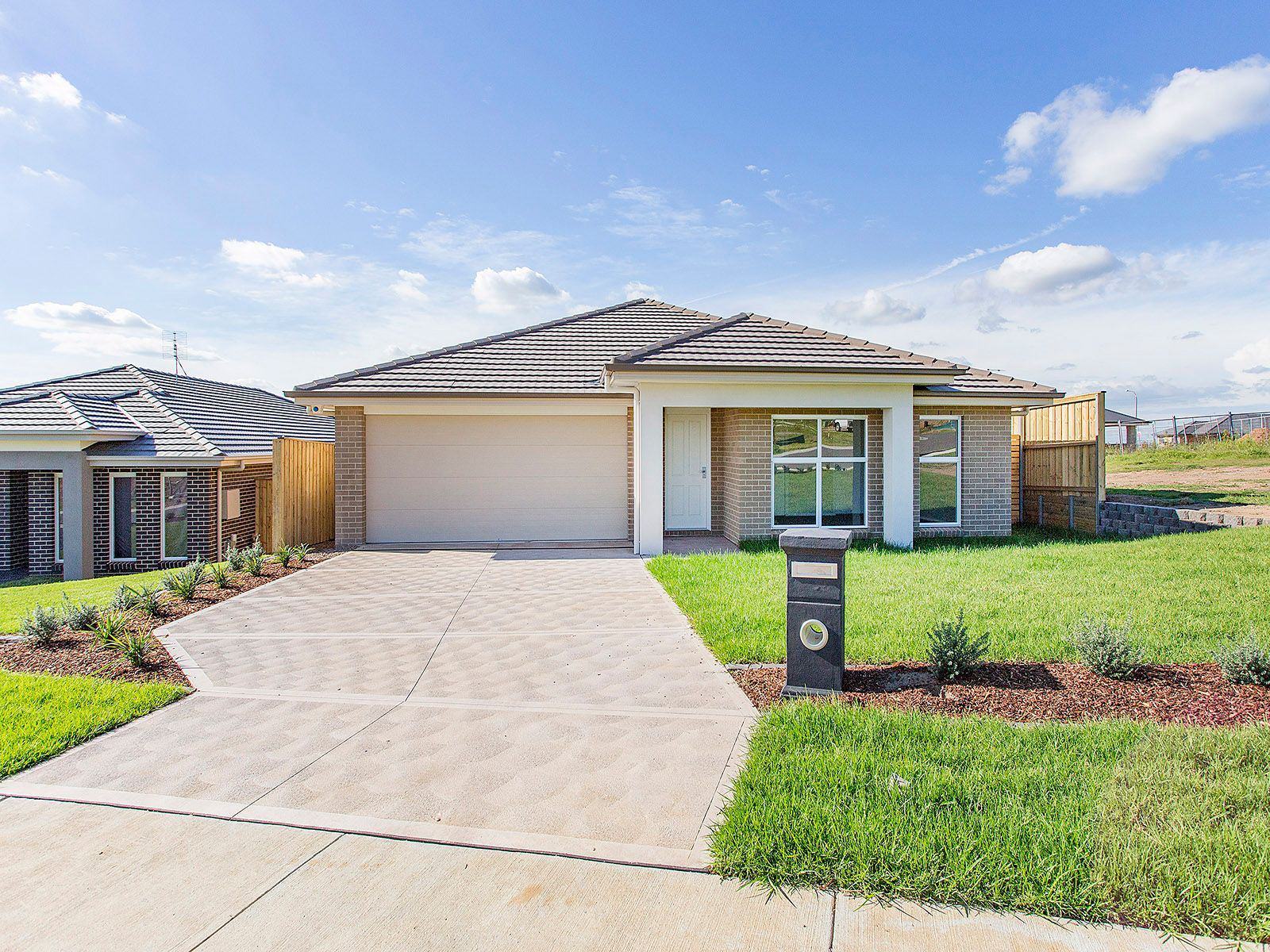 11 Dogwood Street, GILLIESTON HEIGHTS NSW 2321