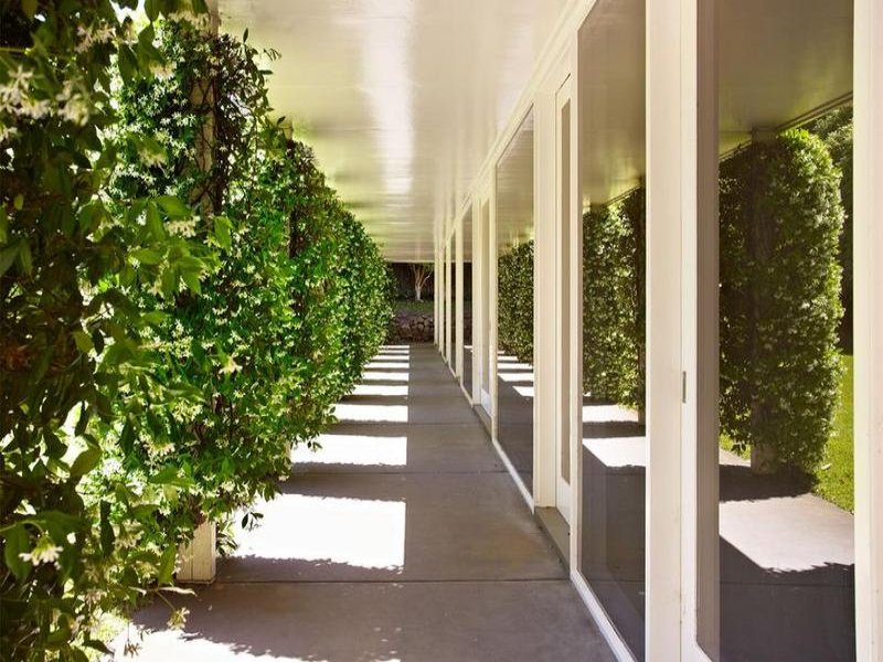 11 Grosvenor Court, Portsea RT Edgar