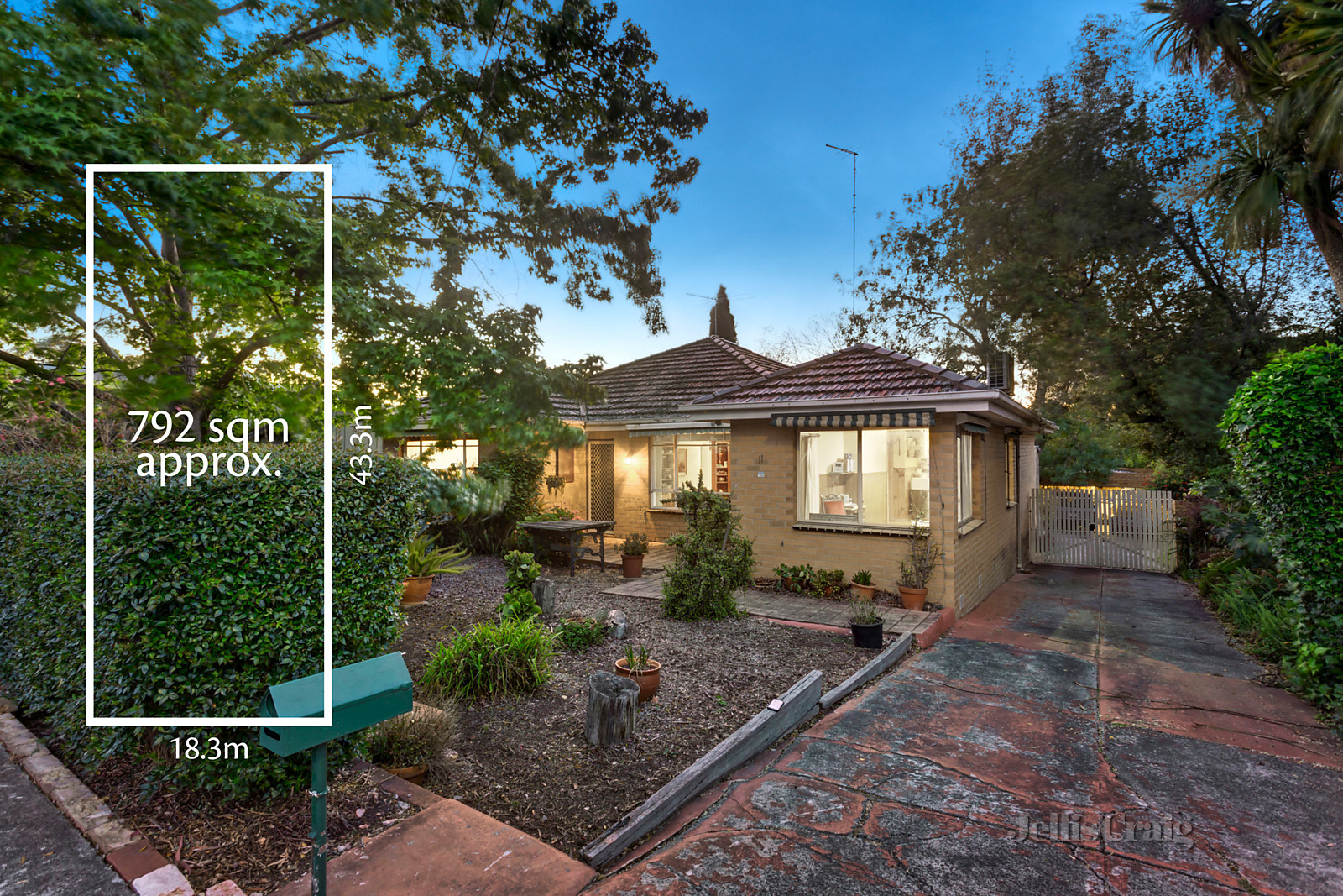 11 Lees Road, Lower Plenty
- Print Image 1