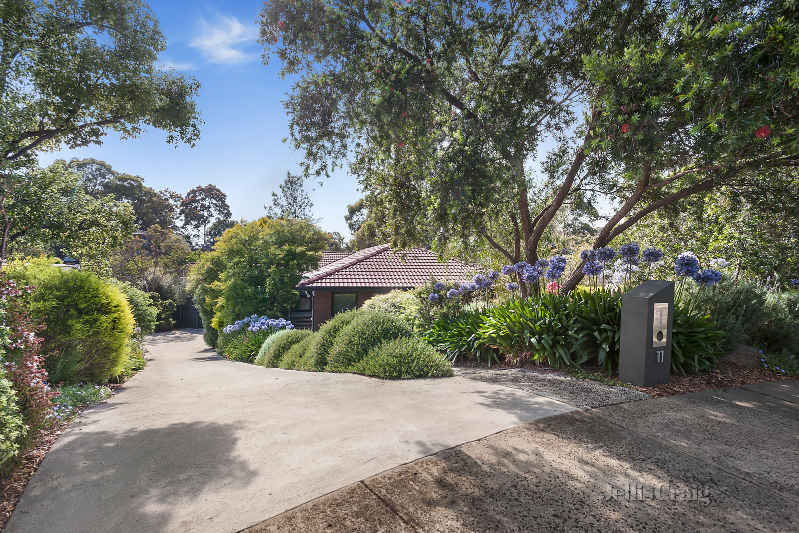11 Luisa Court, Montmorency
- Print Image 1
