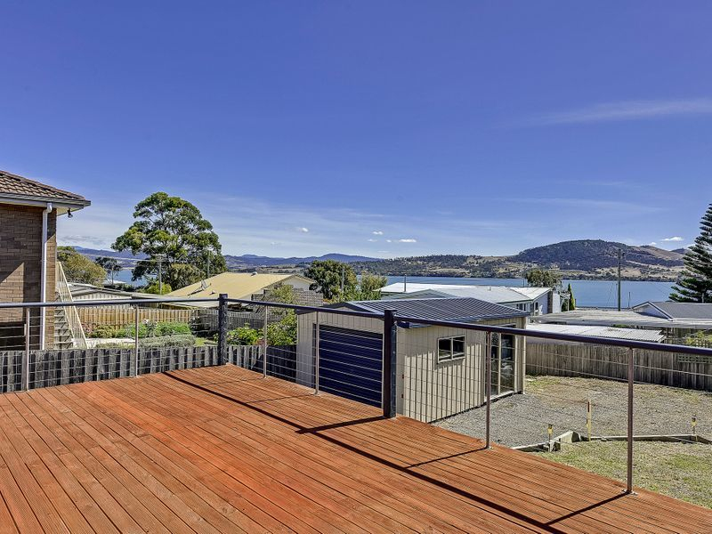 11 McKinly Street, MIDWAY POINT, TAS, 7171