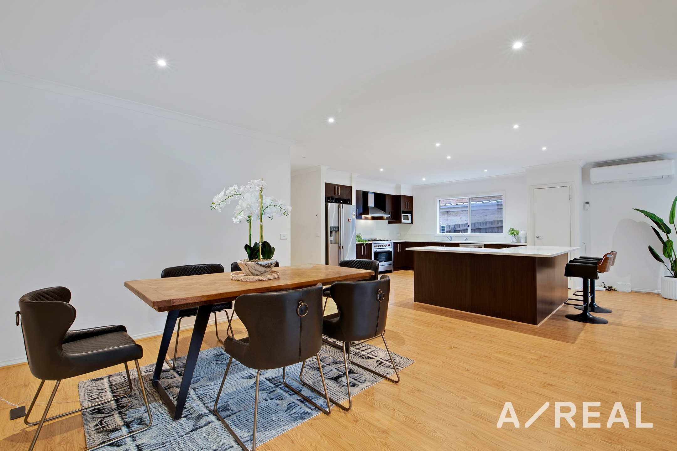 11 Morton Road, Burwood VIC 3125 