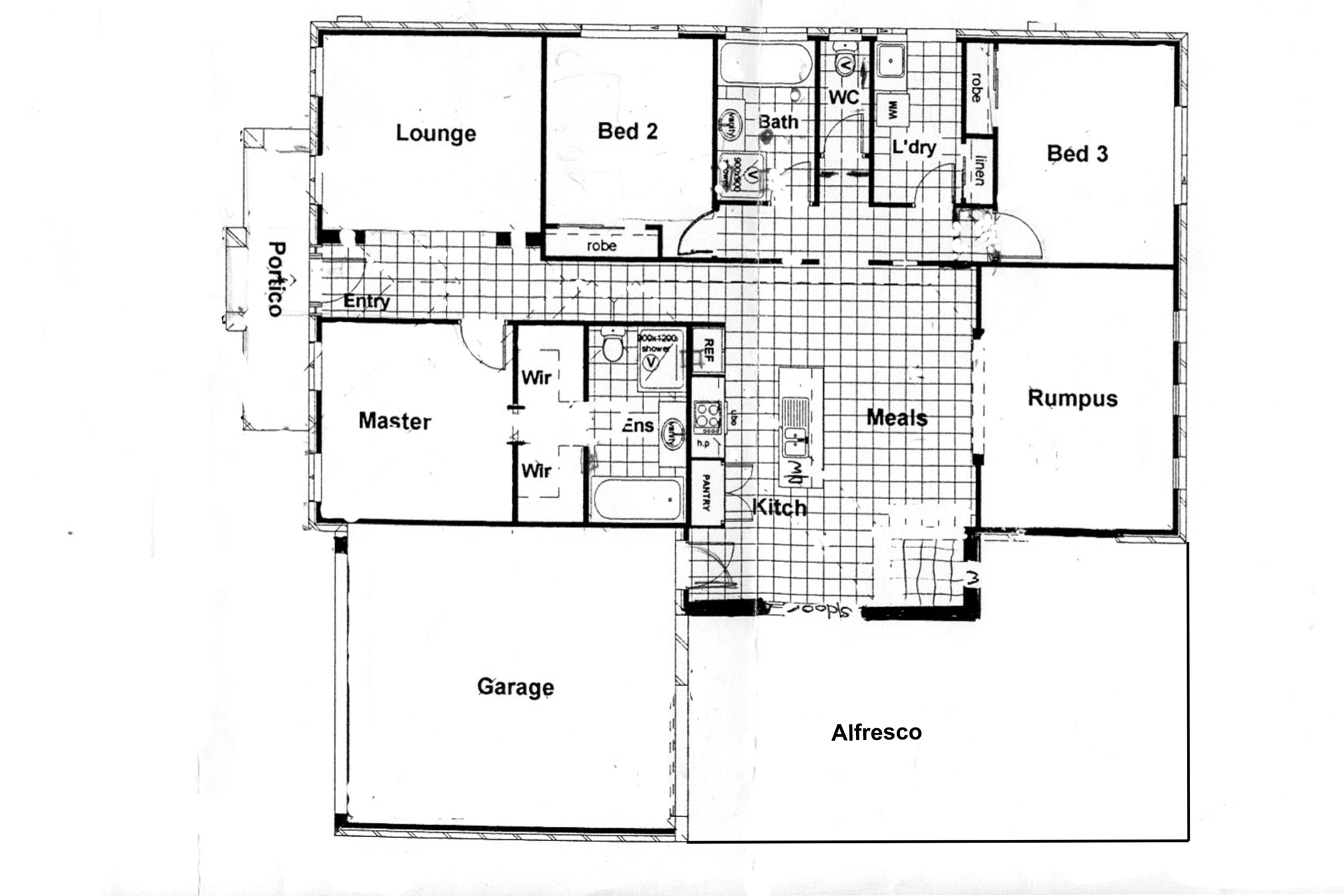 https://images.listonce.com.au/listings/11-pinot-street-waurn-ponds-vic-3216/083/01699083_floorplan_01.gif?W5xZJOWN7OM