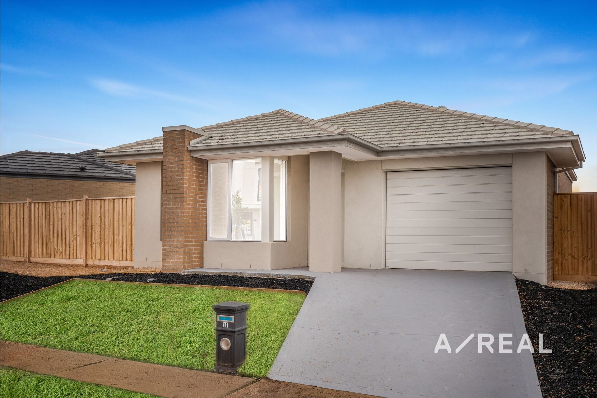 11 Rangeland Street, Mambourin VIC 3024 