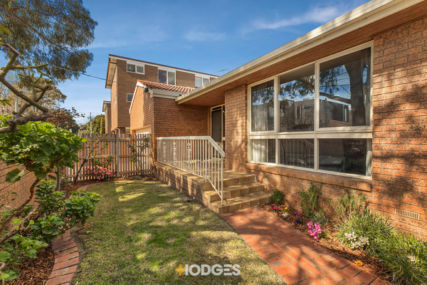 1/1 Salisbury Street Caulfield North
