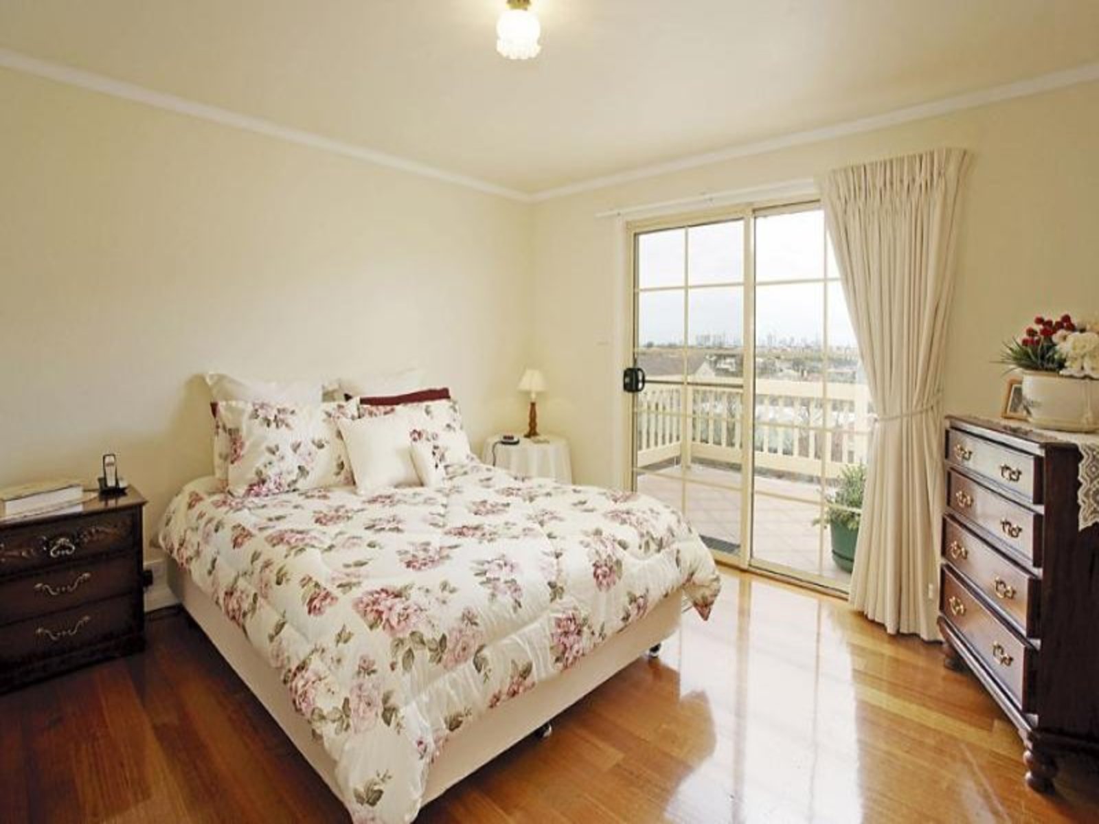 11 woodlands avenue, pascoe vale south, vic, 3044 11 woodlands avenue, pascoe vale south, vic, 3044
