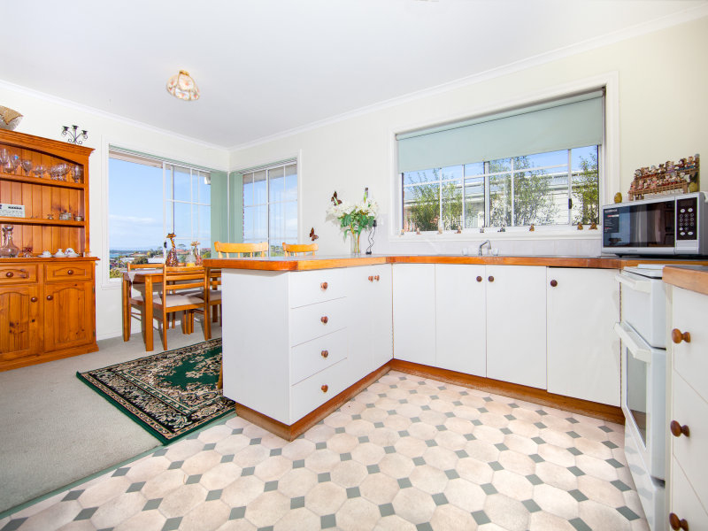 1/10 Stewart Court, MIDWAY POINT, TAS, 7171