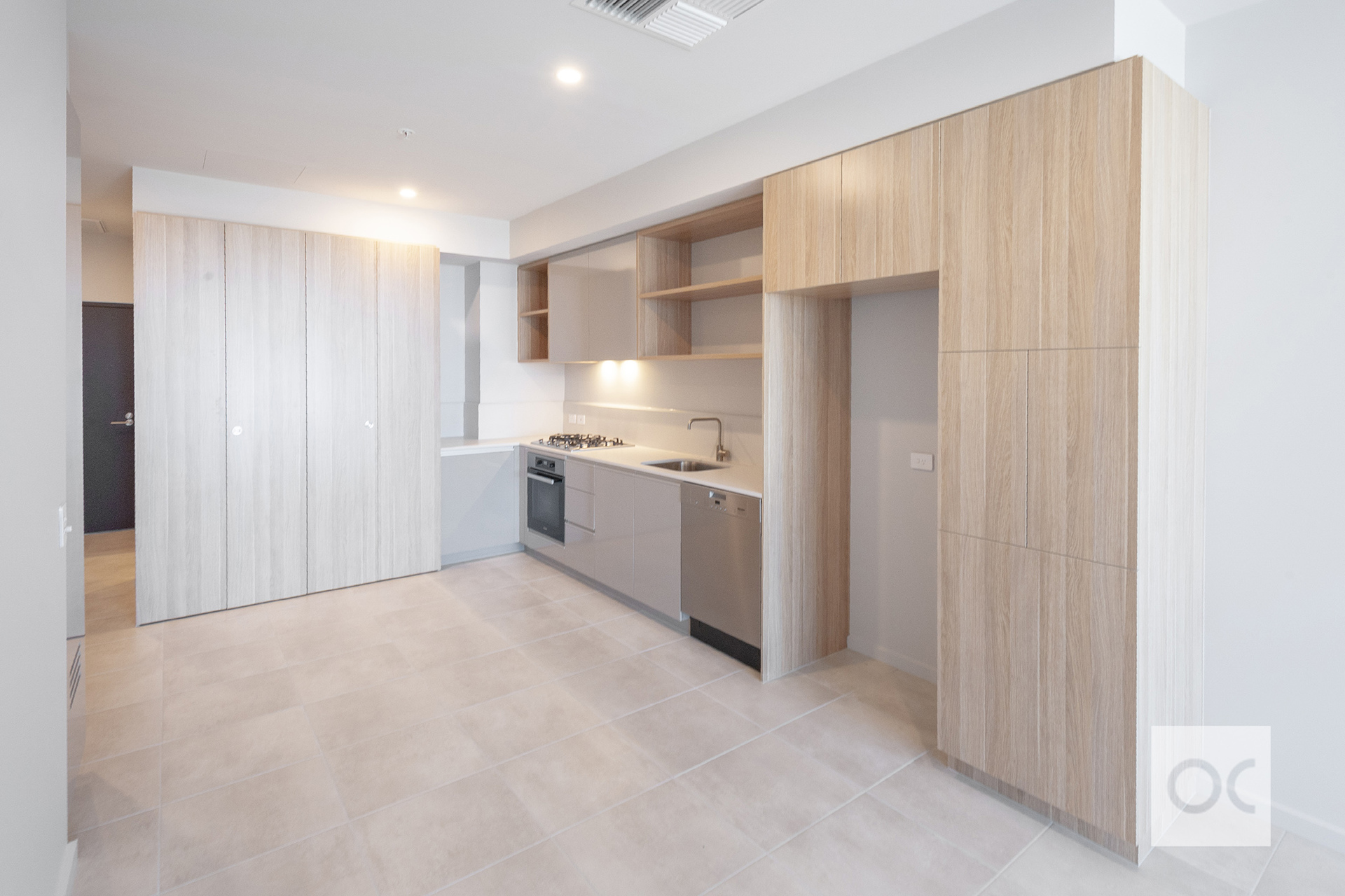 1105/10 Park Terrace