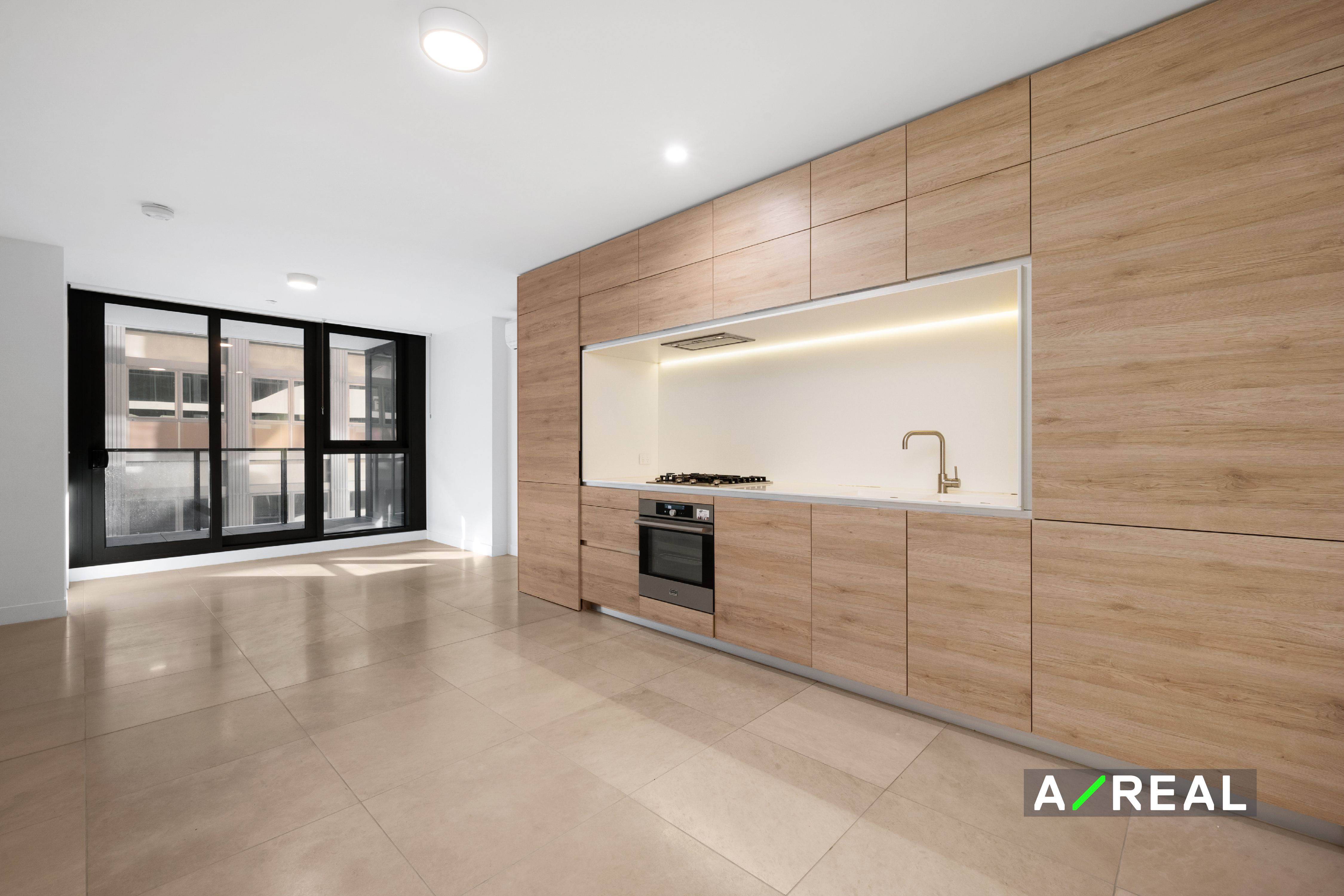 1106/12 Queens Road, Melbourne VIC 3004 