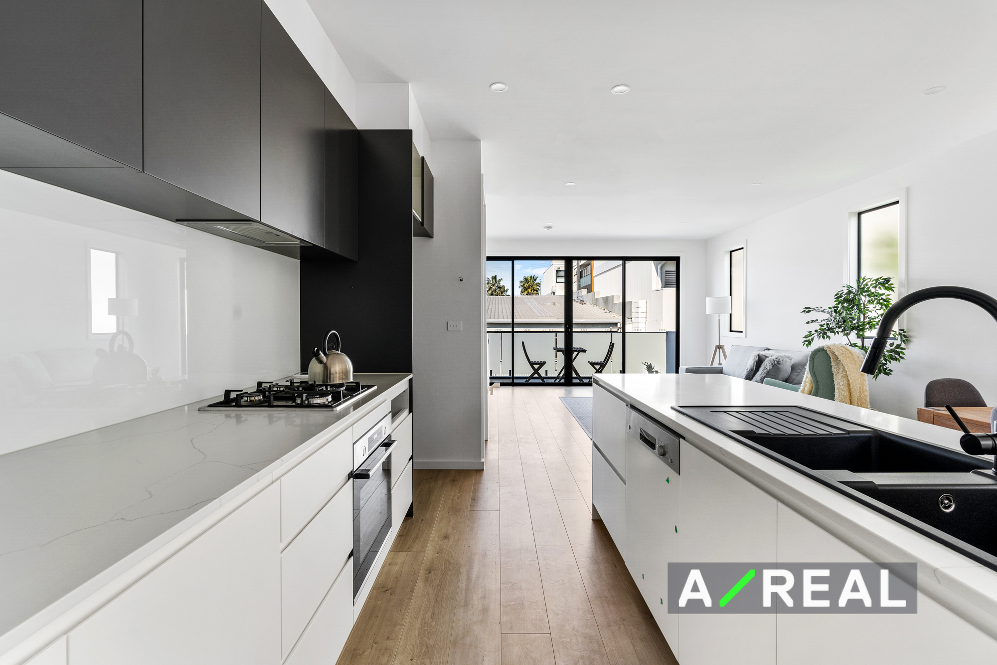 11/10-12 Earlstown Road, Hughesdale VIC 3166 