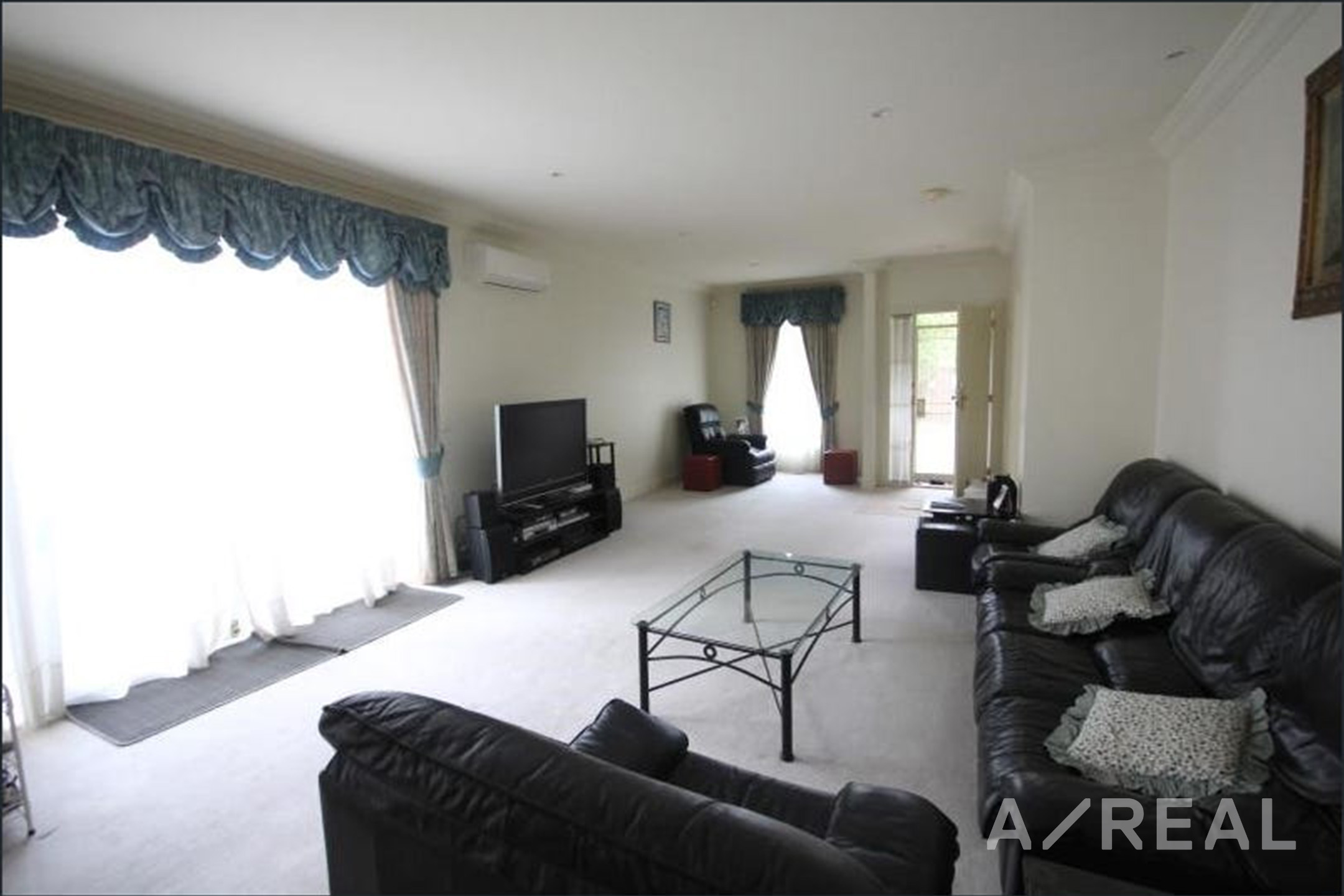 1/111 Wattle Valley Rd Camberwell VIC 3124 